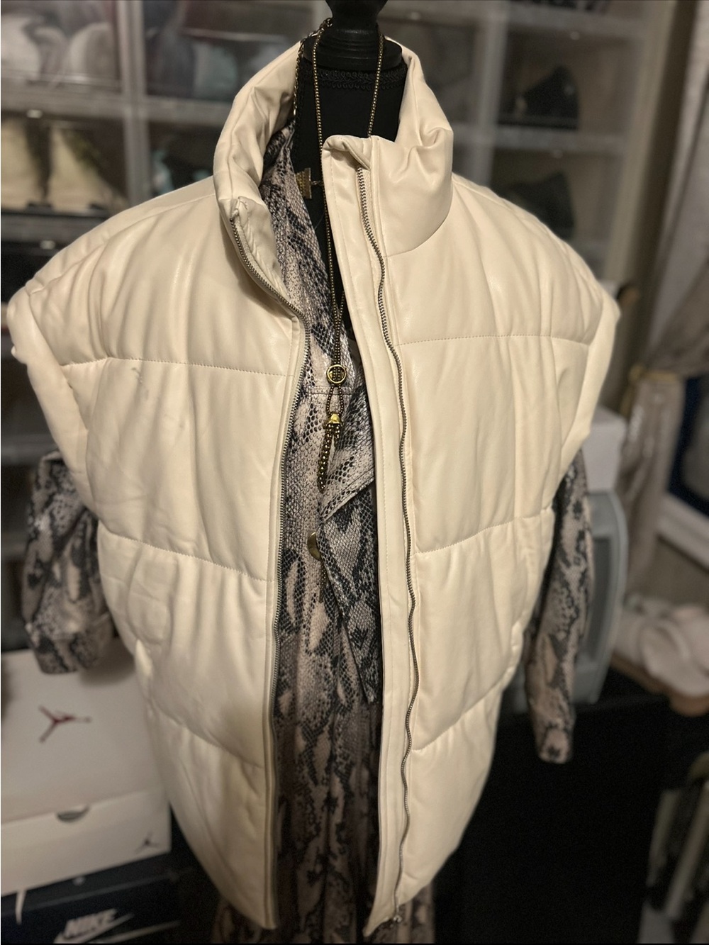 Fashion Nova Women’s Cream Puffer Vest Jacket - Lightweight Quilted Outerwear